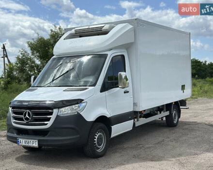 Белый Мерседес Sprinter, объемом двигателя 2.2 л и пробегом 400 тыс. км за 28999 $, фото 7 на Automoto.ua