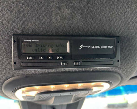 Белый Мерседес Sprinter, объемом двигателя 2.99 л и пробегом 377 тыс. км за 40000 $, фото 9 на Automoto.ua