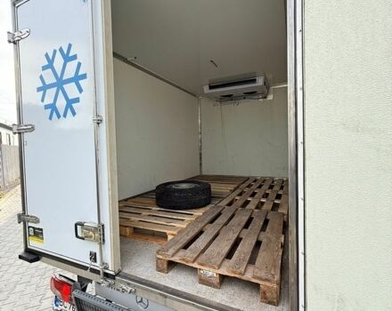 Білий Мерседес Sprinter, об'ємом двигуна 2.1 л та пробігом 256 тис. км за 26000 $, фото 13 на Automoto.ua