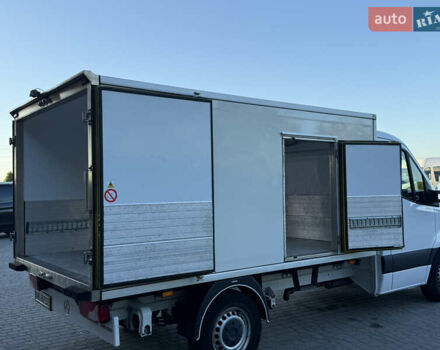 Белый Мерседес Sprinter, объемом двигателя 2.14 л и пробегом 234 тыс. км за 24400 $, фото 18 на Automoto.ua