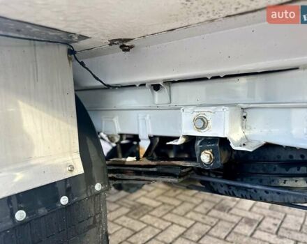 Белый Мерседес Sprinter, объемом двигателя 2.2 л и пробегом 218 тыс. км за 34550 $, фото 22 на Automoto.ua