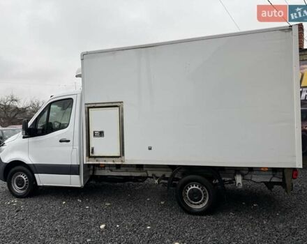 Белый Мерседес Sprinter, объемом двигателя 0 л и пробегом 330 тыс. км за 22000 $, фото 3 на Automoto.ua