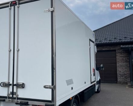 Белый Мерседес Sprinter, объемом двигателя 3 л и пробегом 253 тыс. км за 28500 $, фото 10 на Automoto.ua