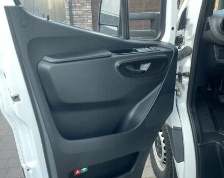 Белый Мерседес Sprinter, объемом двигателя 3 л и пробегом 254 тыс. км за 27500 $, фото 8 на Automoto.ua