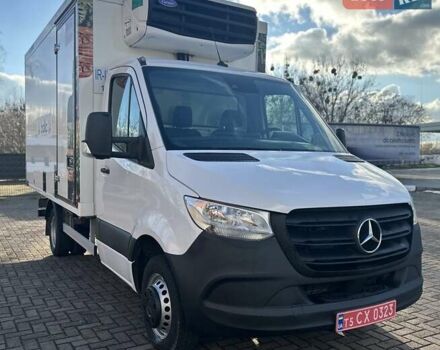 Белый Мерседес Sprinter, объемом двигателя 2.2 л и пробегом 218 тыс. км за 34550 $, фото 1 на Automoto.ua