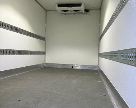 Белый Мерседес Sprinter, объемом двигателя 3 л и пробегом 591 тыс. км за 29000 $, фото 16 на Automoto.ua