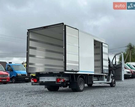 Белый Мерседес Sprinter, объемом двигателя 2.2 л и пробегом 192 тыс. км за 29800 $, фото 29 на Automoto.ua