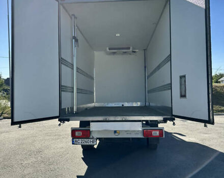 Белый Мерседес Sprinter, объемом двигателя 3 л и пробегом 591 тыс. км за 29000 $, фото 2 на Automoto.ua