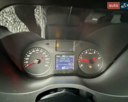 Белый Мерседес Sprinter, объемом двигателя 0 л и пробегом 330 тыс. км за 22000 $, фото 14 на Automoto.ua