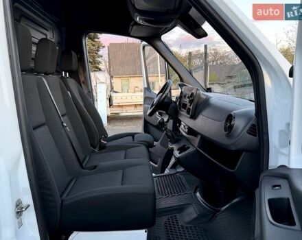 Белый Мерседес Sprinter, объемом двигателя 3 л и пробегом 236 тыс. км за 31000 $, фото 24 на Automoto.ua