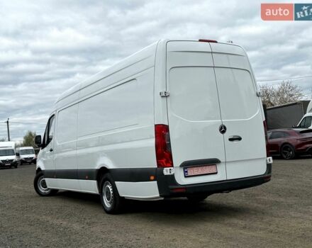 Белый Мерседес Sprinter, объемом двигателя 3 л и пробегом 236 тыс. км за 30000 $, фото 9 на Automoto.ua