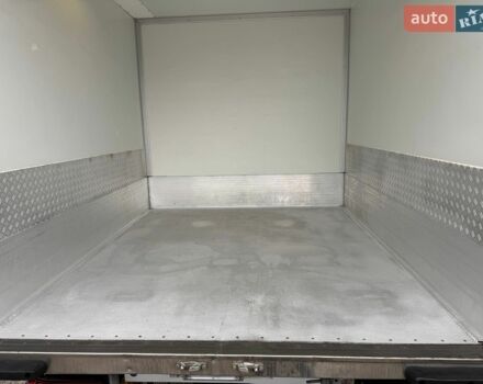 Белый Мерседес Sprinter, объемом двигателя 2.2 л и пробегом 242 тыс. км за 35800 $, фото 9 на Automoto.ua