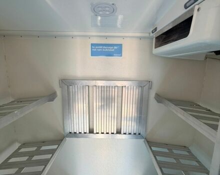 Белый Мерседес Sprinter, объемом двигателя 2.1 л и пробегом 253 тыс. км за 26500 $, фото 10 на Automoto.ua
