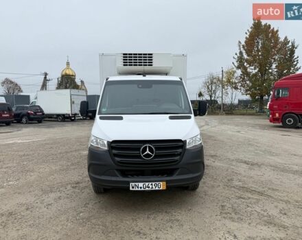 Белый Мерседес Sprinter, объемом двигателя 2.2 л и пробегом 242 тыс. км за 35800 $, фото 1 на Automoto.ua