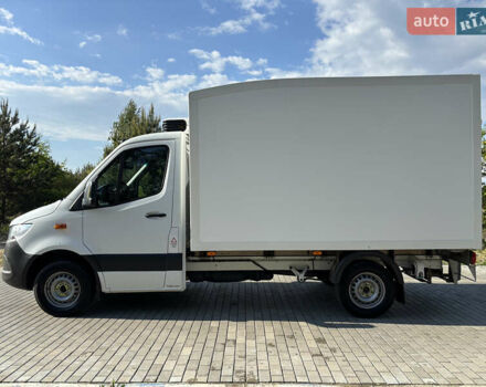 Білий Мерседес Sprinter, об'ємом двигуна 2.2 л та пробігом 198 тис. км за 22300 $, фото 2 на Automoto.ua