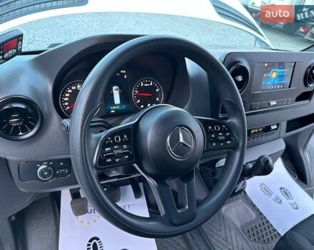 Белый Мерседес Sprinter, объемом двигателя 2.2 л и пробегом 142 тыс. км за 34900 $, фото 38 на Automoto.ua