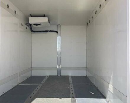 Білий Мерседес Sprinter, об'ємом двигуна 2 л та пробігом 212 тис. км за 23950 $, фото 7 на Automoto.ua