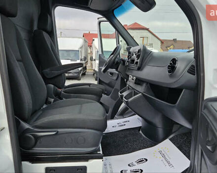 Белый Мерседес Sprinter, объемом двигателя 2.2 л и пробегом 190 тыс. км за 35900 $, фото 48 на Automoto.ua