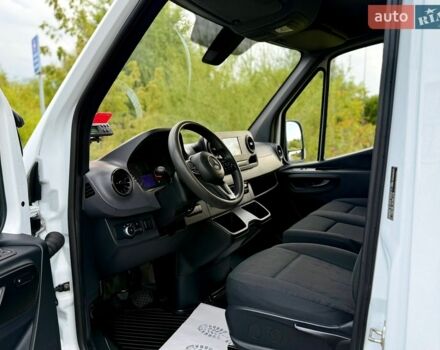 Белый Мерседес Sprinter, объемом двигателя 2.2 л и пробегом 315 тыс. км за 26200 $, фото 25 на Automoto.ua