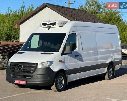 Белый Мерседес Sprinter, объемом двигателя 3 л и пробегом 279 тыс. км за 32999 $, фото 52 на Automoto.ua