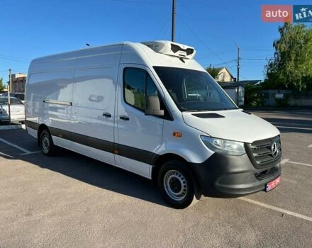 Белый Мерседес Sprinter, объемом двигателя 3 л и пробегом 279 тыс. км за 32999 $, фото 39 на Automoto.ua