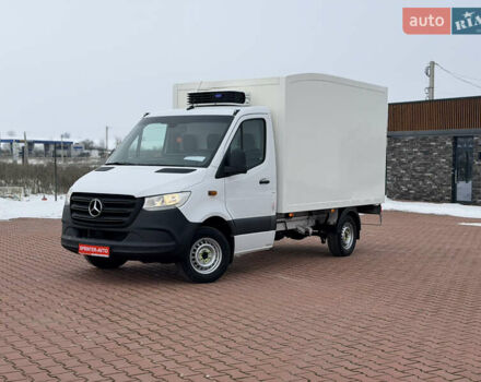 Белый Мерседес Sprinter, объемом двигателя 2 л и пробегом 192 тыс. км за 26500 $, фото 2 на Automoto.ua