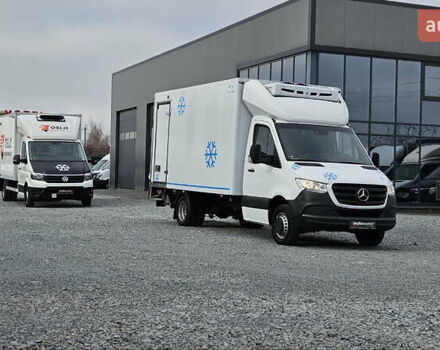 Белый Мерседес Sprinter, объемом двигателя 2.2 л и пробегом 190 тыс. км за 35900 $, фото 1 на Automoto.ua
