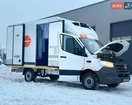 Белый Мерседес Sprinter, объемом двигателя 2.2 л и пробегом 166 тыс. км за 26800 $, фото 17 на Automoto.ua