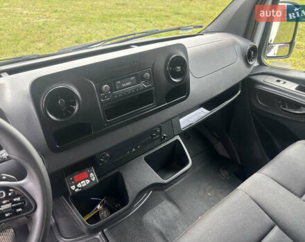 Білий Мерседес Sprinter, об'ємом двигуна 2.2 л та пробігом 229 тис. км за 21900 $, фото 12 на Automoto.ua