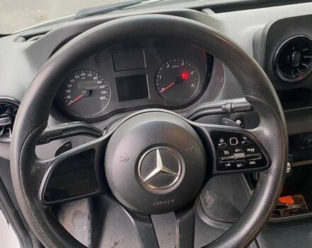 Белый Мерседес Sprinter, объемом двигателя 2.1 л и пробегом 270 тыс. км за 22100 $, фото 5 на Automoto.ua