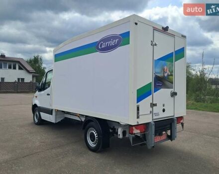 Белый Мерседес Sprinter, объемом двигателя 2.1 л и пробегом 271 тыс. км за 22900 $, фото 3 на Automoto.ua