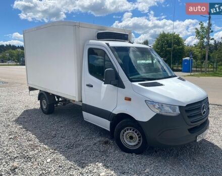 Белый Мерседес Sprinter, объемом двигателя 2.1 л и пробегом 290 тыс. км за 22900 $, фото 2 на Automoto.ua