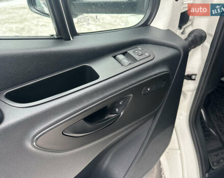 Білий Мерседес Sprinter, об'ємом двигуна 3 л та пробігом 134 тис. км за 45800 $, фото 12 на Automoto.ua
