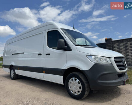 Белый Мерседес Sprinter, объемом двигателя 2.2 л и пробегом 210 тыс. км за 30300 $, фото 37 на Automoto.ua