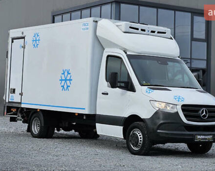 Белый Мерседес Sprinter, объемом двигателя 2.2 л и пробегом 190 тыс. км за 35900 $, фото 4 на Automoto.ua