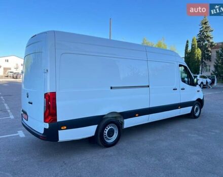 Белый Мерседес Sprinter, объемом двигателя 3 л и пробегом 279 тыс. км за 32999 $, фото 15 на Automoto.ua