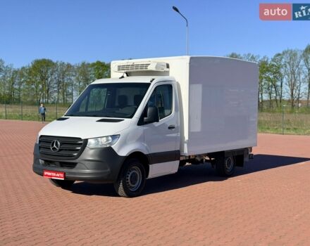 Белый Мерседес Sprinter, объемом двигателя 2.1 л и пробегом 253 тыс. км за 26500 $, фото 1 на Automoto.ua