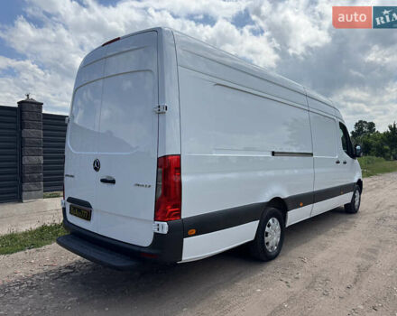Белый Мерседес Sprinter, объемом двигателя 2.2 л и пробегом 210 тыс. км за 30300 $, фото 59 на Automoto.ua