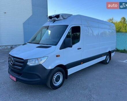 Белый Мерседес Sprinter, объемом двигателя 3 л и пробегом 279 тыс. км за 32999 $, фото 4 на Automoto.ua