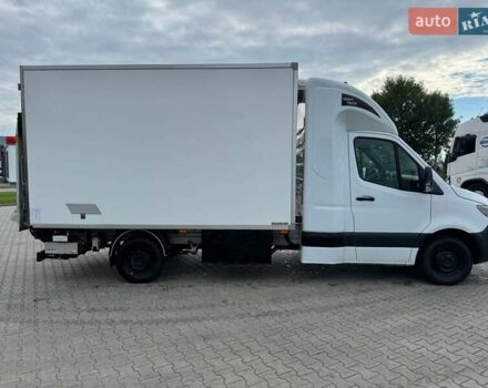 Білий Мерседес Sprinter, об'ємом двигуна 2.15 л та пробігом 428 тис. км за 23193 $, фото 3 на Automoto.ua