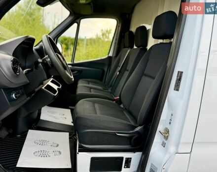 Белый Мерседес Sprinter, объемом двигателя 2.2 л и пробегом 315 тыс. км за 26200 $, фото 23 на Automoto.ua