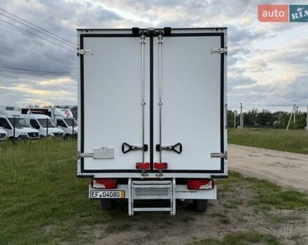 Білий Мерседес Sprinter, об'ємом двигуна 2.2 л та пробігом 229 тис. км за 30650 $, фото 3 на Automoto.ua