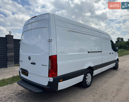 Белый Мерседес Sprinter, объемом двигателя 2.2 л и пробегом 210 тыс. км за 30300 $, фото 22 на Automoto.ua