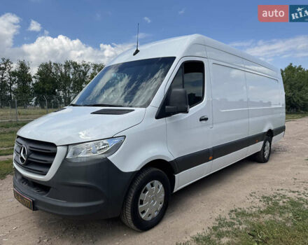 Белый Мерседес Sprinter, объемом двигателя 2.2 л и пробегом 210 тыс. км за 30300 $, фото 29 на Automoto.ua