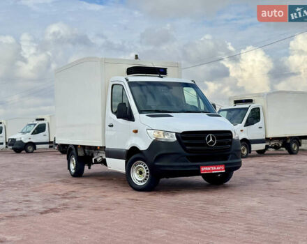 Белый Мерседес Sprinter, объемом двигателя 2 л и пробегом 259 тыс. км за 24250 $, фото 2 на Automoto.ua