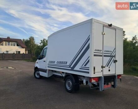 Белый Мерседес Sprinter, объемом двигателя 2.2 л и пробегом 278 тыс. км за 22650 $, фото 3 на Automoto.ua