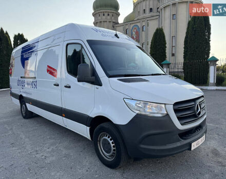 Белый Мерседес Sprinter, объемом двигателя 2.2 л и пробегом 300 тыс. км за 32500 $, фото 8 на Automoto.ua
