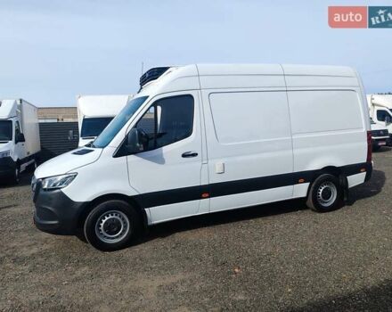 Белый Мерседес Sprinter, объемом двигателя 2.1 л и пробегом 280 тыс. км за 25900 $, фото 6 на Automoto.ua