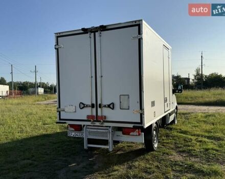 Белый Мерседес Sprinter, объемом двигателя 2.2 л и пробегом 209 тыс. км за 30650 $, фото 6 на Automoto.ua
