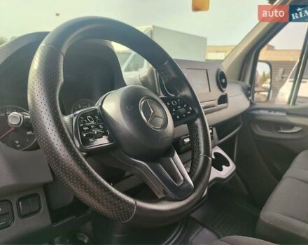Белый Мерседес Sprinter, объемом двигателя 2.1 л и пробегом 280 тыс. км за 25900 $, фото 14 на Automoto.ua